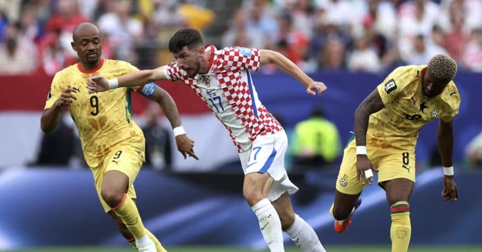 Croatia thắng kịch tính Ghana, đoạt vé vòng knock-out World Cup