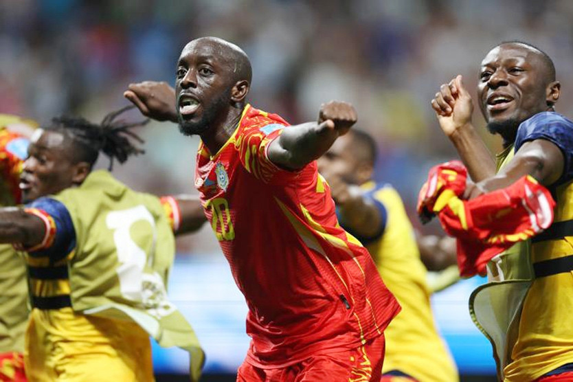 Video bàn thắng CHDC Congo vs Uzbekistan: Tấm vé lịch sử
