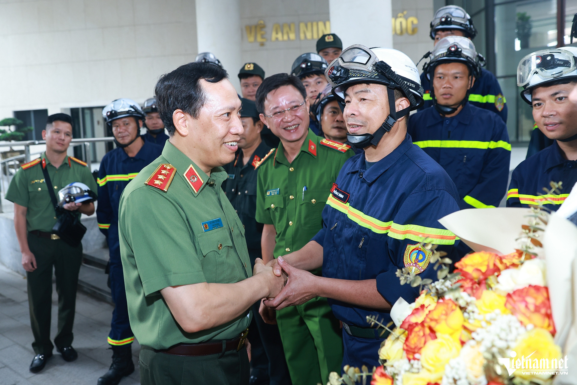 W-PCCC 7 K_HA4690 sao chép.jpg
