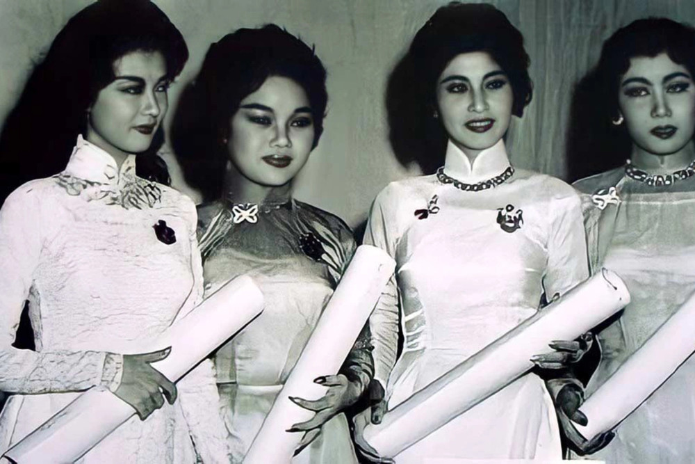 3 Ngọc Giàu Ngày Nhận Giải Thanh Tâm (1).jpg