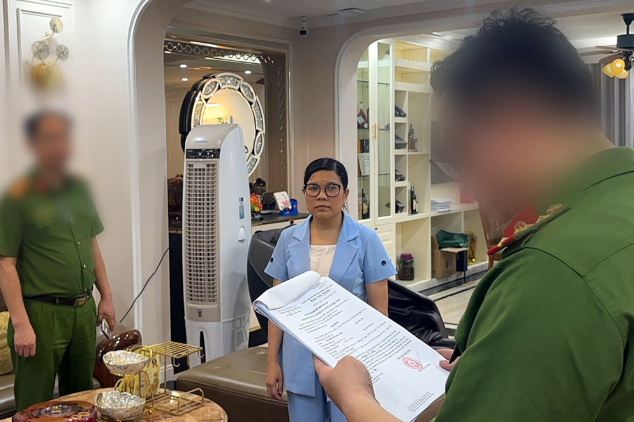 Chân tướng nữ tổng giám đốc khiến 17.427 người mất gần 1.380 tỷ đồng