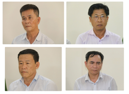 khoi to 4 bị can.png