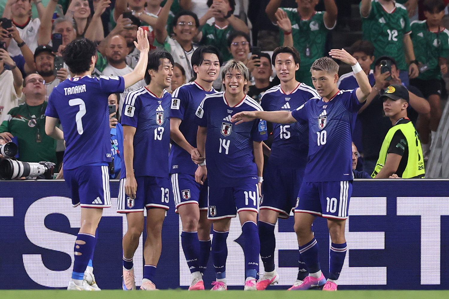 Nhat Ban World Cup 2026.jpg