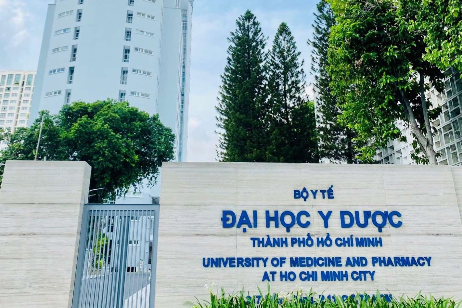 Những thí sinh đầu tiên đủ điều kiện trúng tuyển Trường ĐH Y Dược TPHCM năm 2026