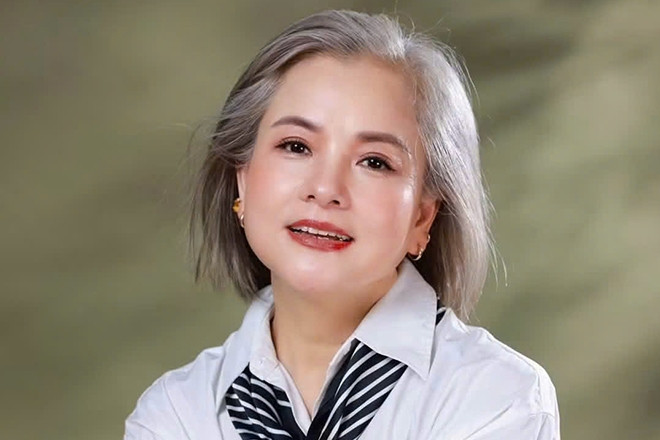 NSND Thu Quế tuổi 57 tóc bạc trắng, hoa hậu Mai Phương Thúy gợi cảm