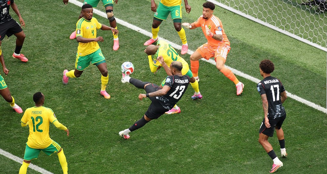 Canada thắng kịch tính Nam Phi, vào vòng 1/8 World Cup 2026