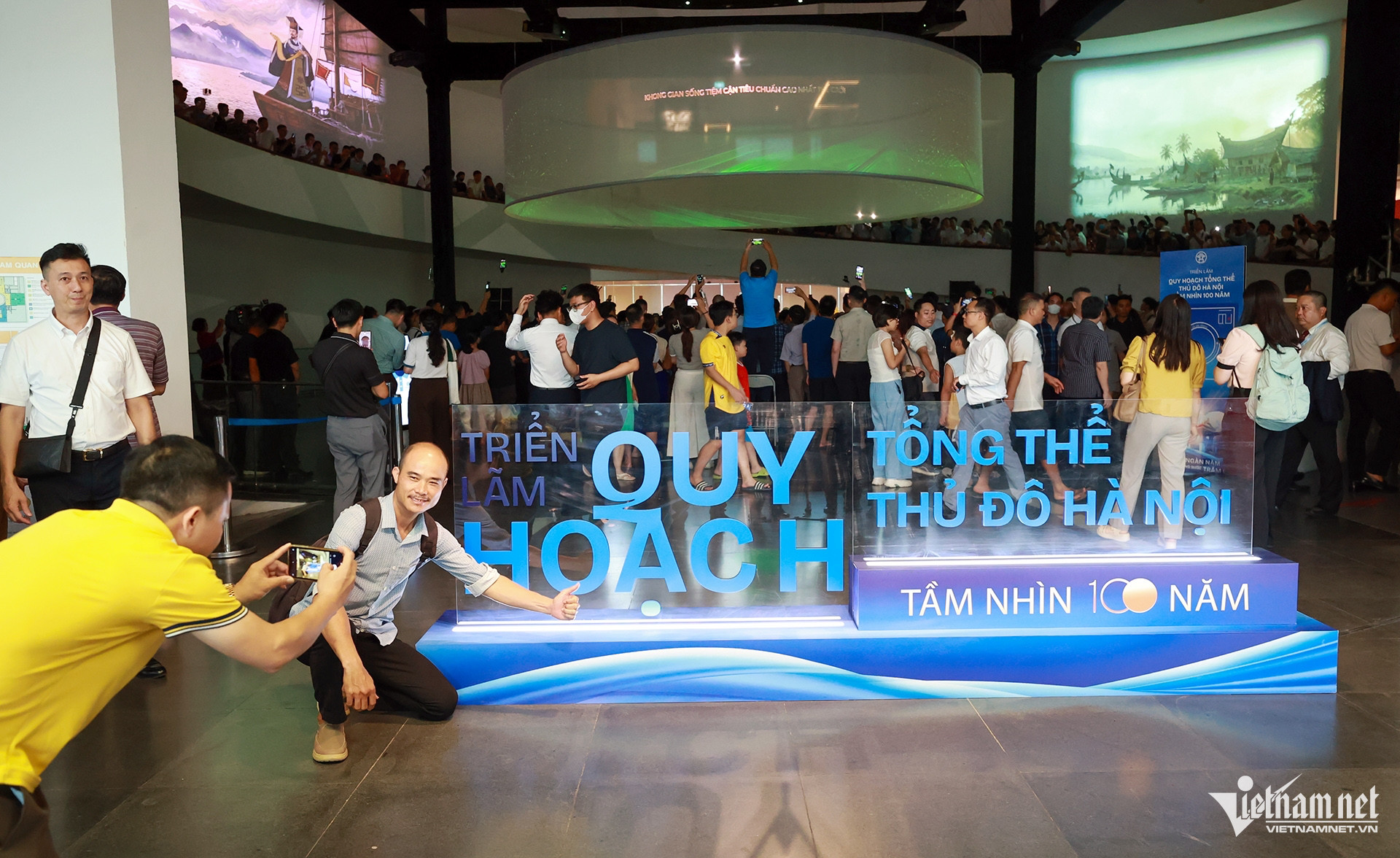 W-12 trien lam quy hoach_9750.jpg