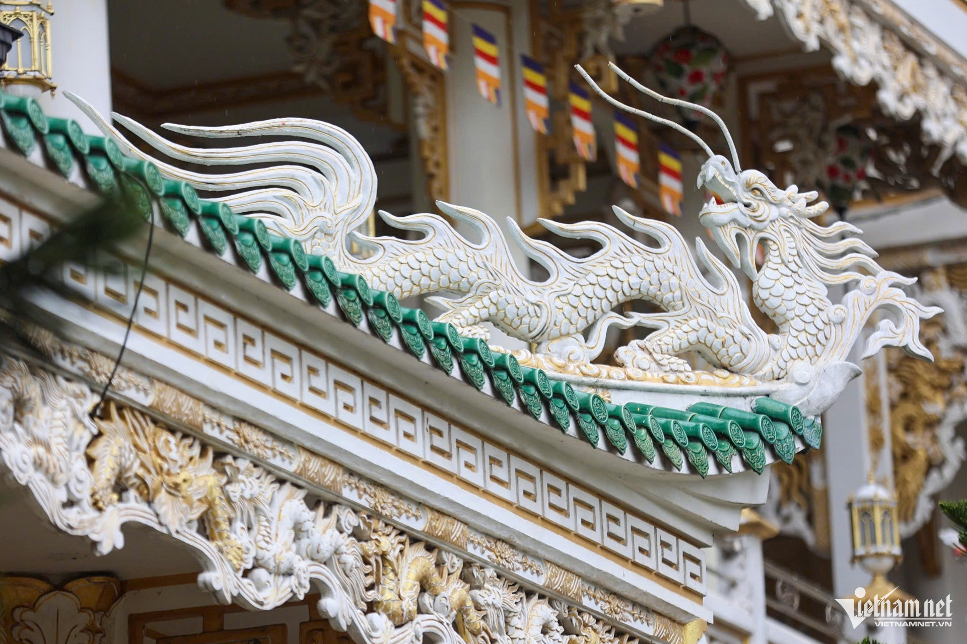 https://static-images.vnncdn.net/vps_images_publish/000001/000003/2026/6/29/w-chua-phat-bao-nguyen-hue-12-1874.jpg
