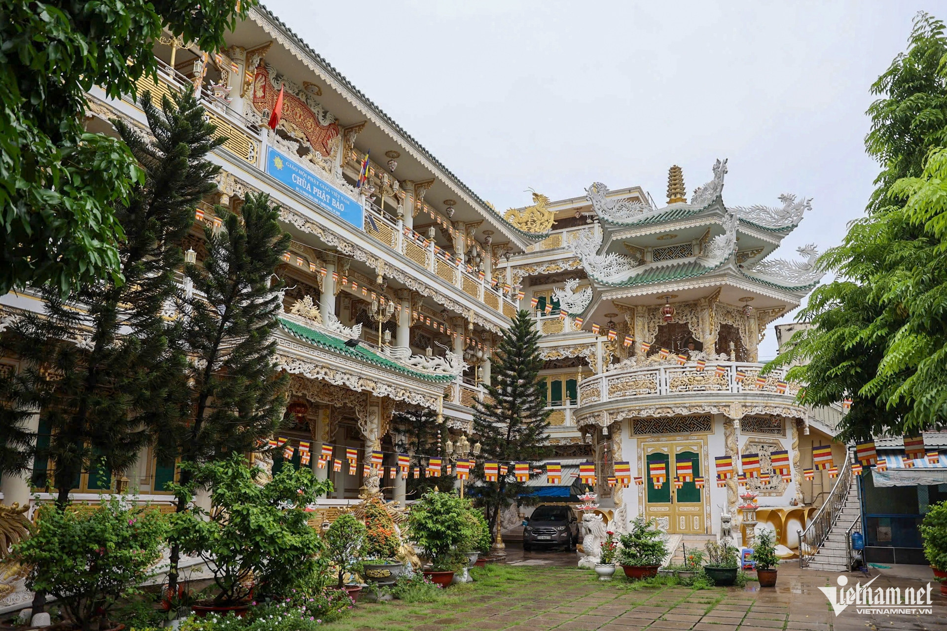 W-chùa phật bào   nguyễn huế.jpg