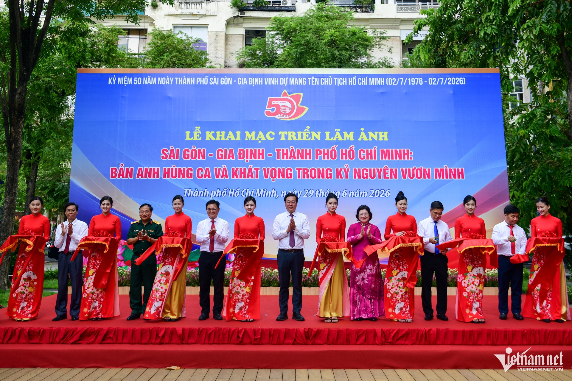 W-sài gòn gia định   Nguyễn Huế 29.jpg