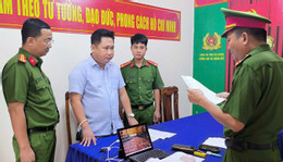 an giang bat giam doc 16451648.jpg