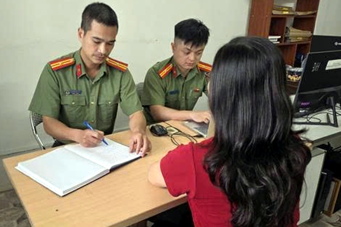 Cổ súy mê tín trên Facebook, người phụ nữ ở Hà Nội bị xử phạt