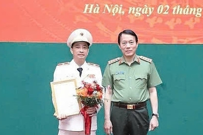 Giám đốc Công an Sơn La Nguyễn Minh Tuấn được thăng cấp bậc hàm Thiếu tướng