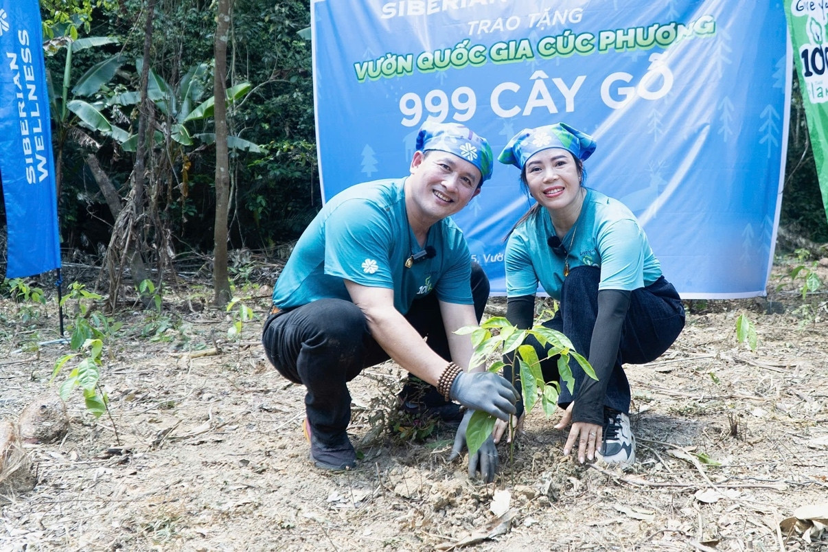 Siberian Wellness chung tay trồng 999 cây xanh tại rừng Cúc Phương