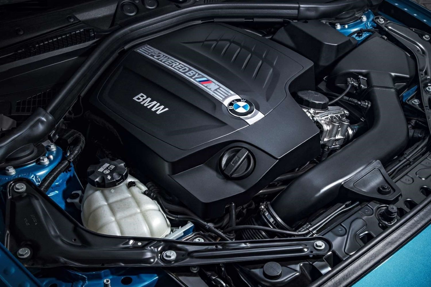 BMW dong co I6.jpg