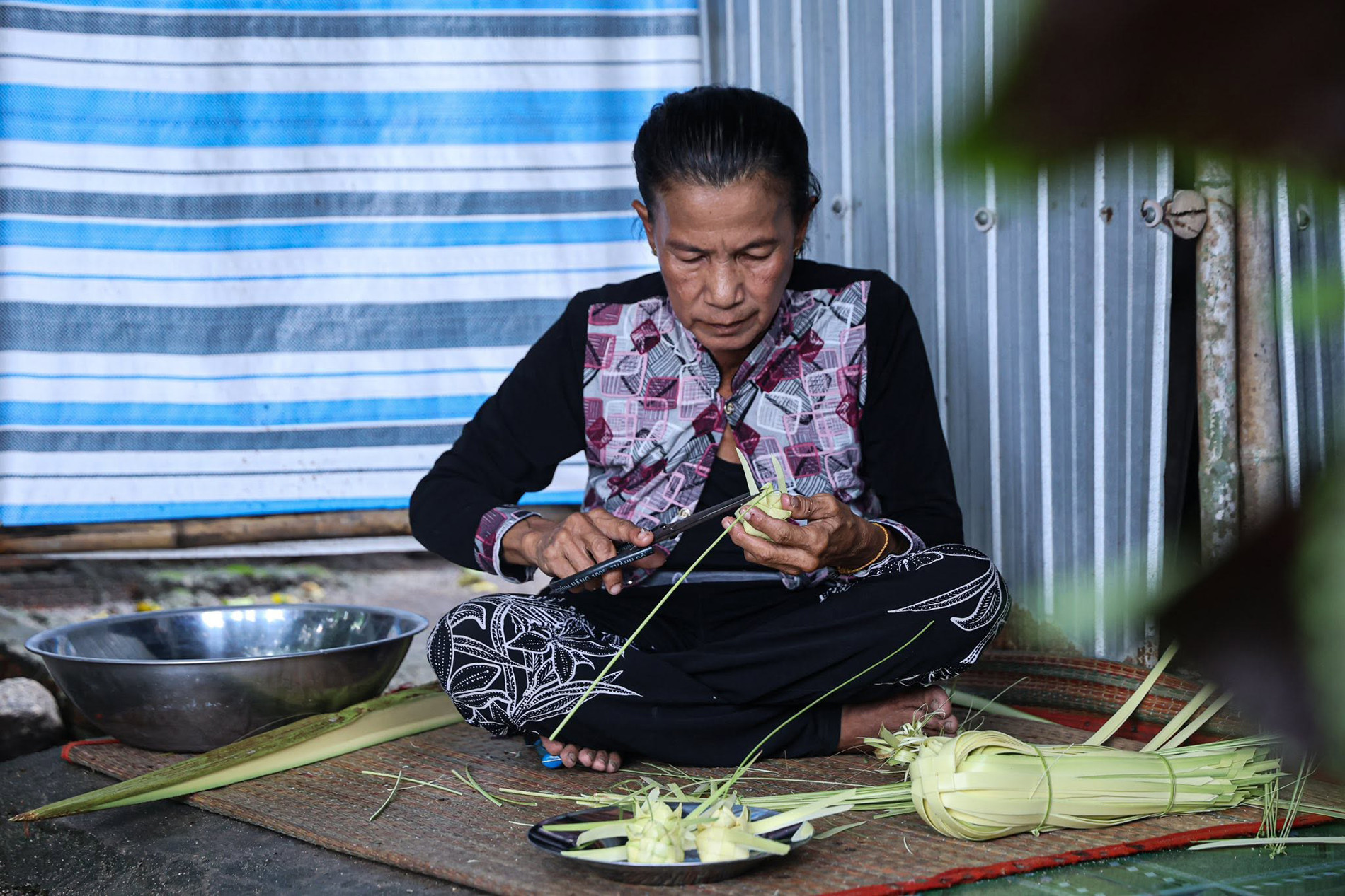 https://static-images.vnncdn.net/vps_images_publish/000001/000003/2026/6/30/dac-san-an-giang-2-1630.jpg
