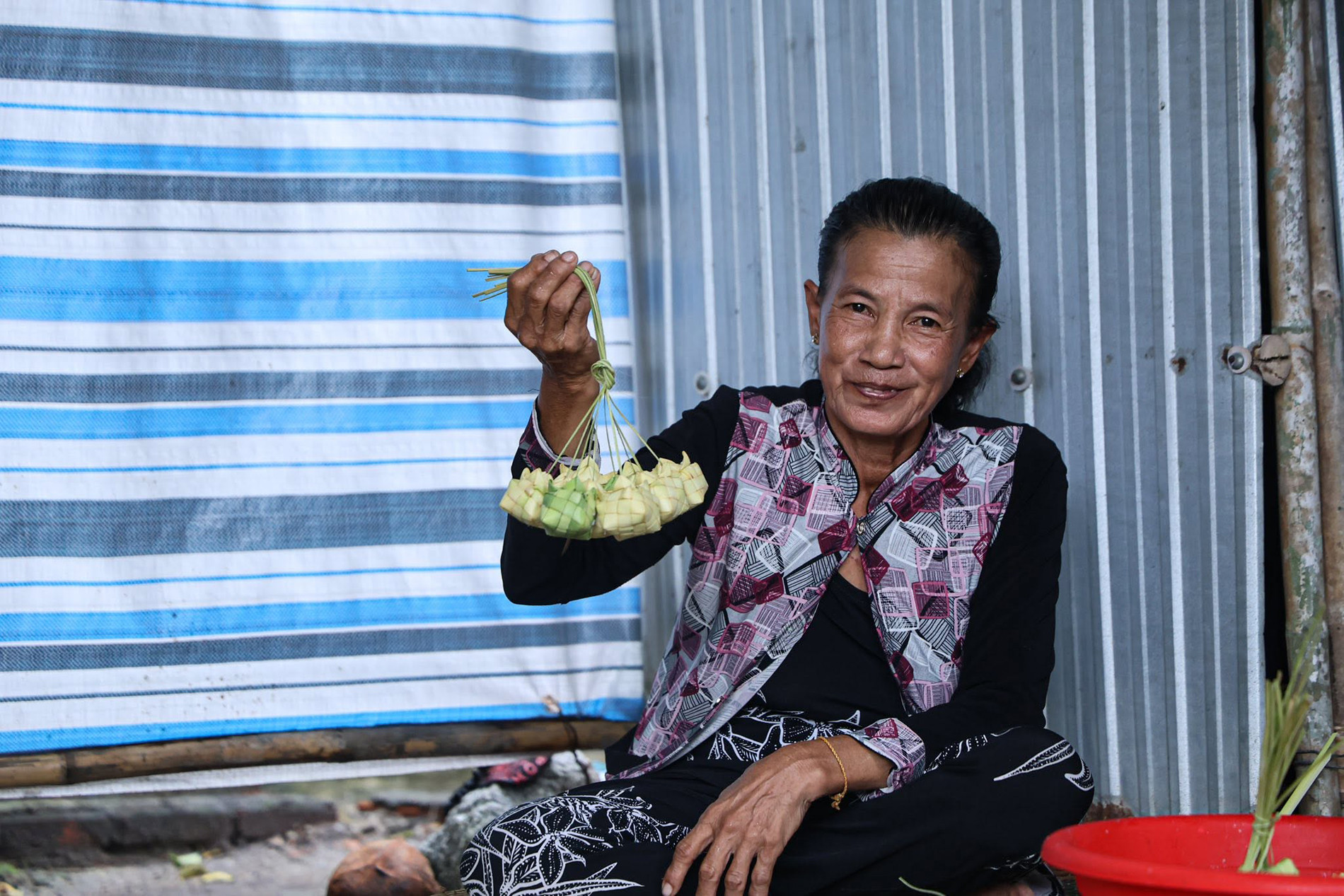 https://static-images.vnncdn.net/vps_images_publish/000001/000003/2026/6/30/dac-san-an-giang-9-1631.jpg
