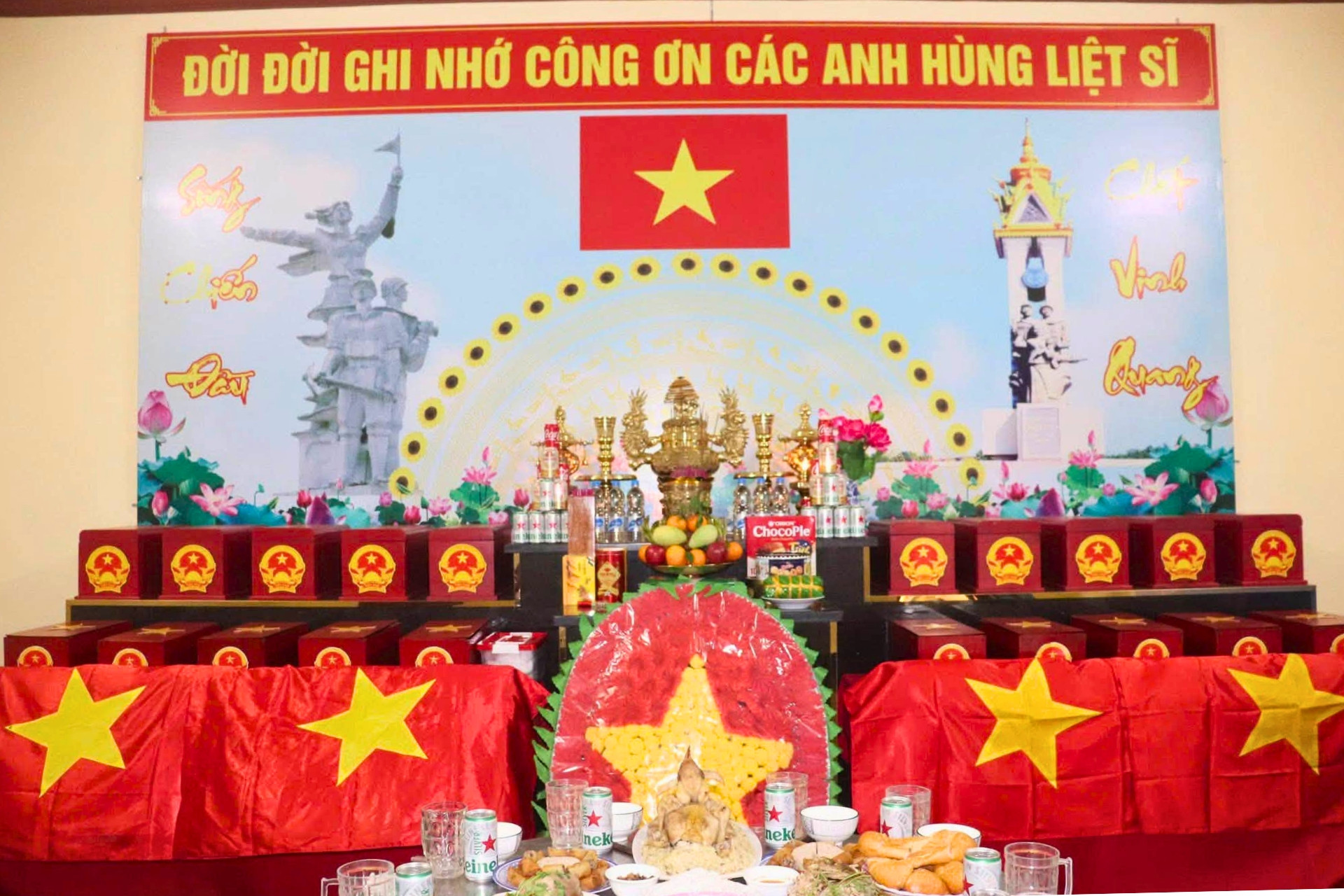 hai cot liet si1.jpg