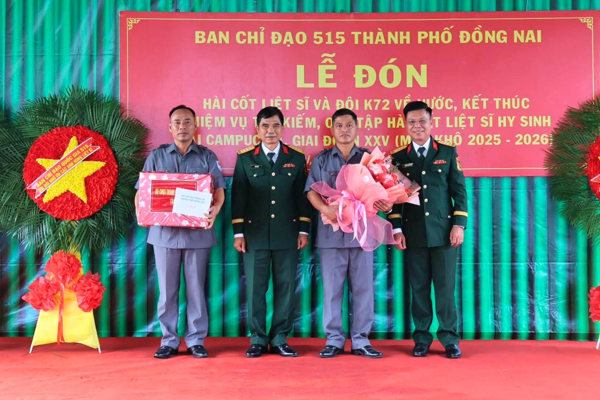 hai cot liet si8.jpg