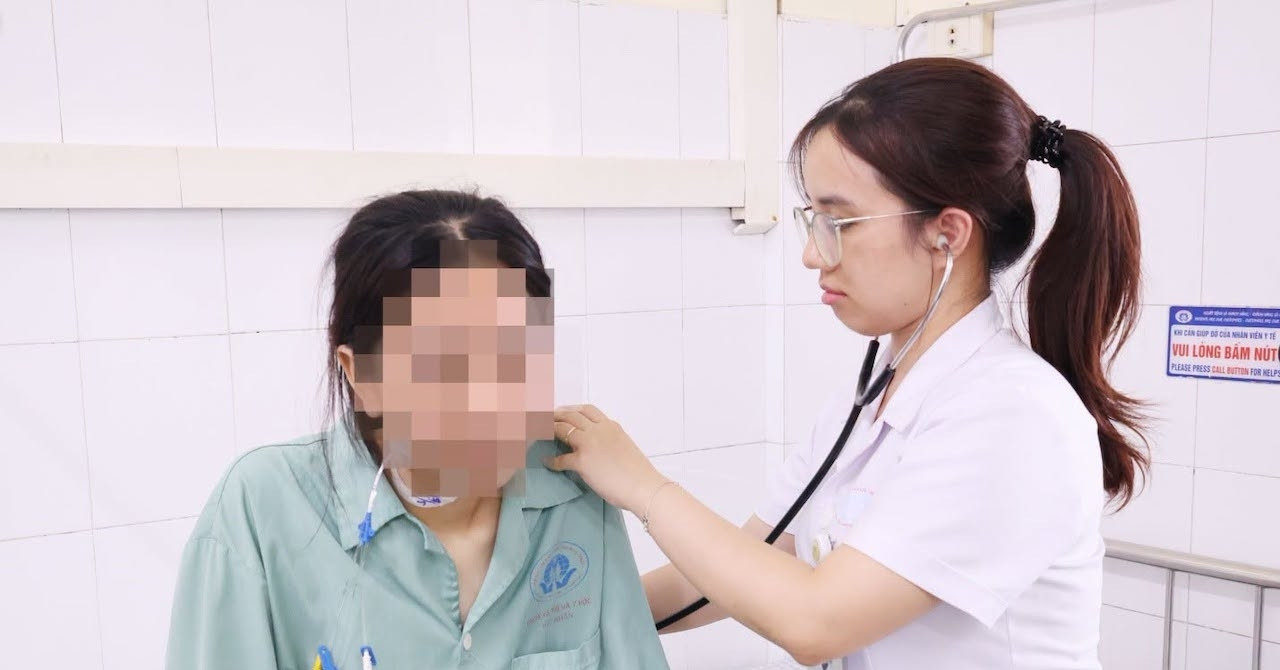 Mệt mỏi, uống nước nhiều, thiếu nữ 17 tuổi không ngờ mắc bệnh người già