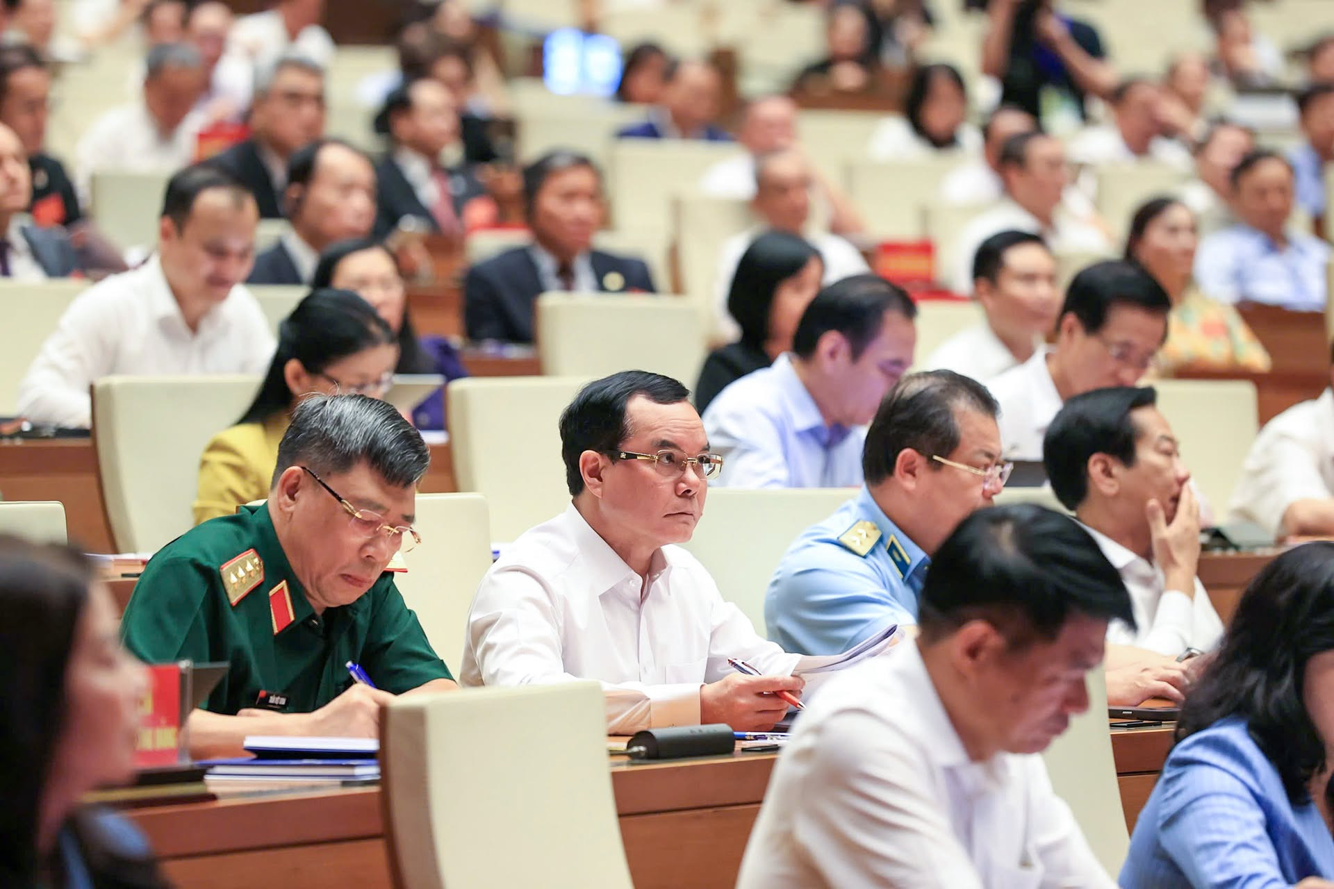 nghị quyết