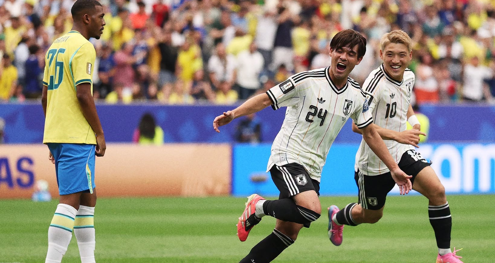 Casemiro, Martinelli giúp Brazil ngược dòng hạ Nhật Bản phút 90+6