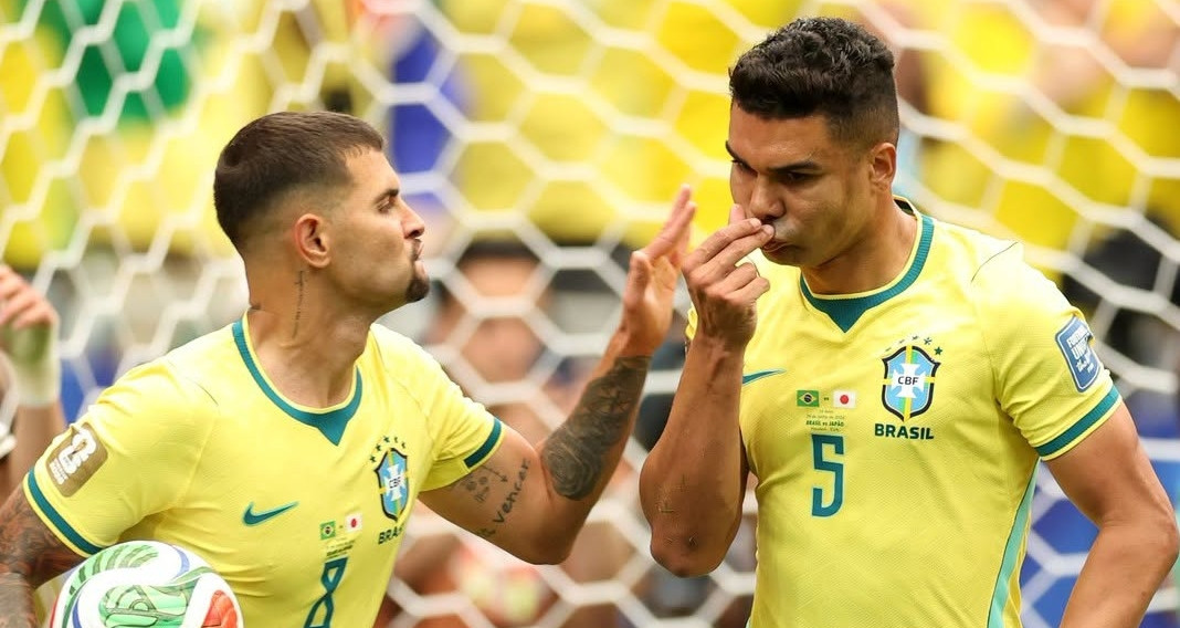 Video bóng đá Brazil vs Nhật Bản: Người hùng phút bù giờ