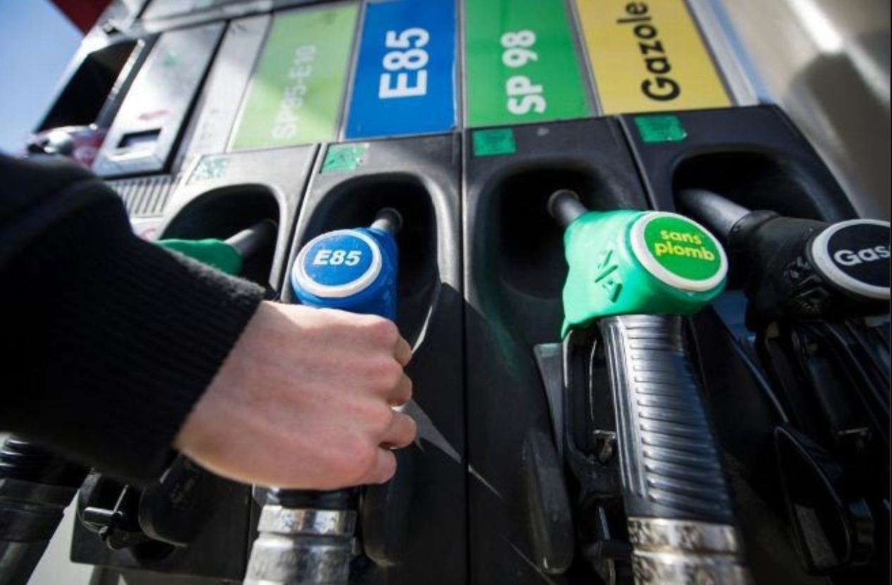 Xăng E85 rẻ hơn đáng kể, 400.000 xe ở Pháp từ bỏ xăng truyền thống 1 Hình 1 (9).png