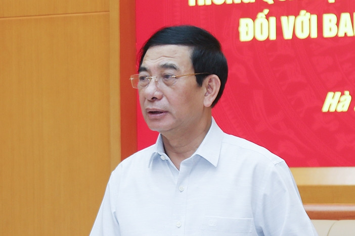 Phó Thủ tướng: Đãi ngộ thỏa đáng để giữ chân, thu hút cán bộ giỏi về xã, phường