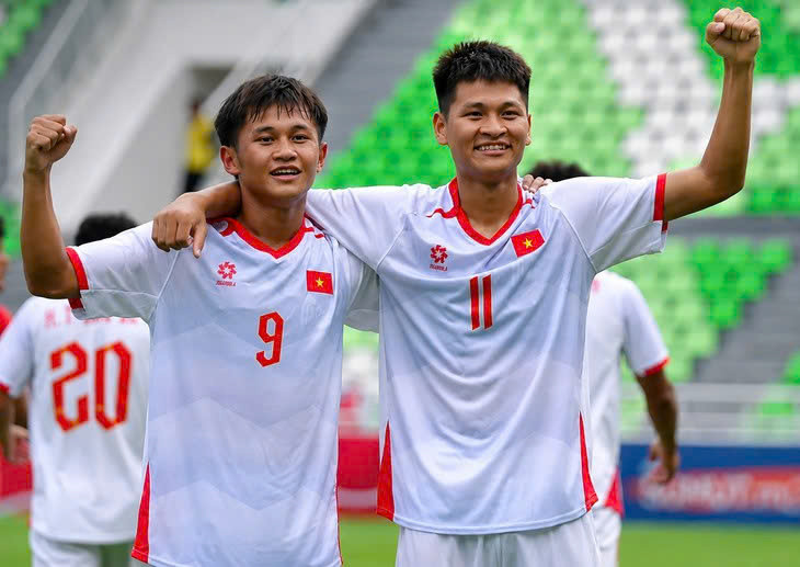 u19 viet nam myanmar 2.jpg