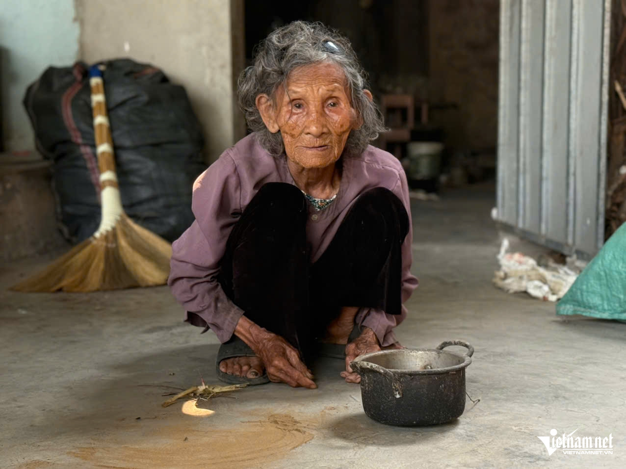 W-a hoàn cảnh1.jpg