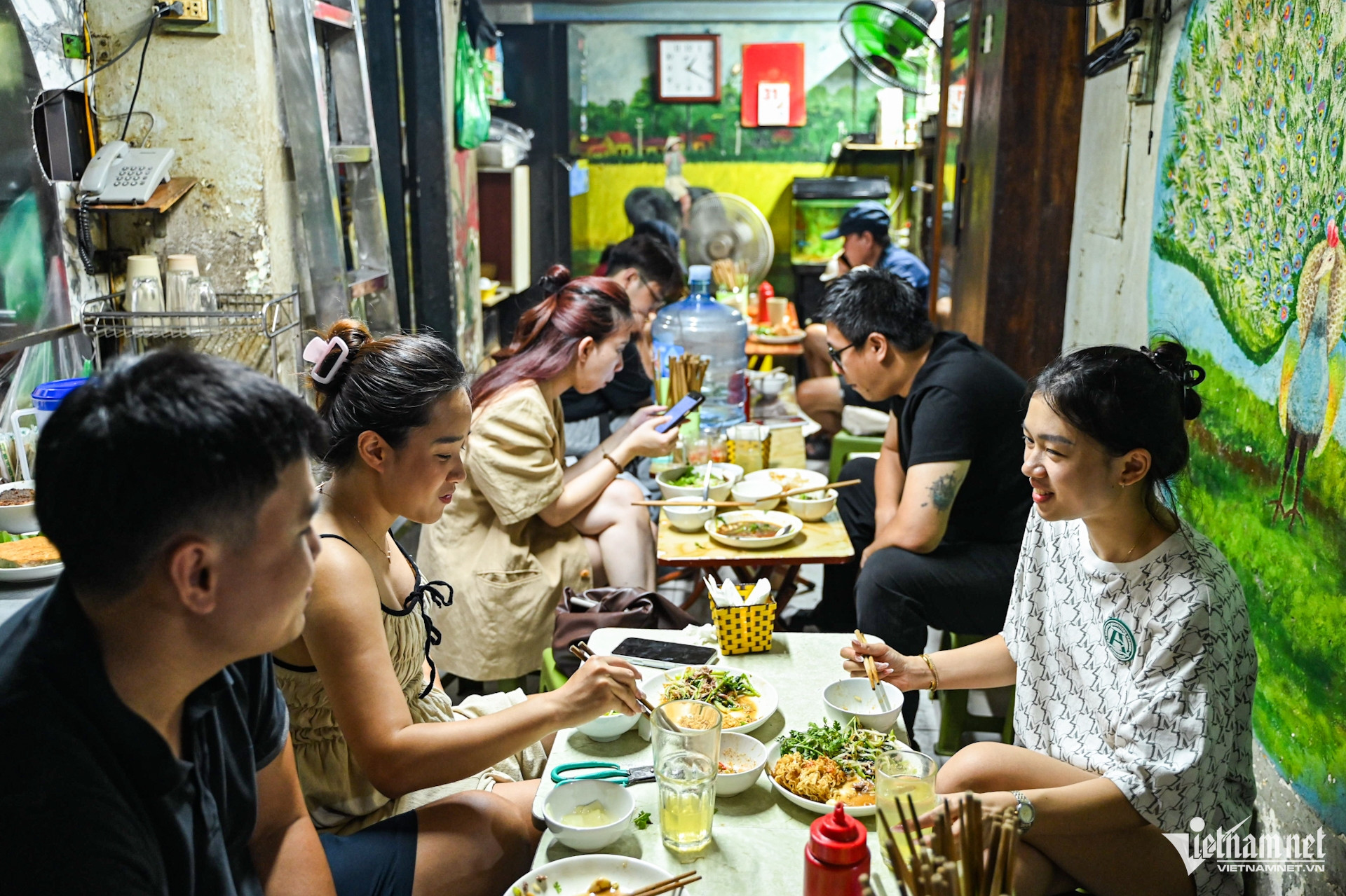 W-phở xào trong ngõ.jpg