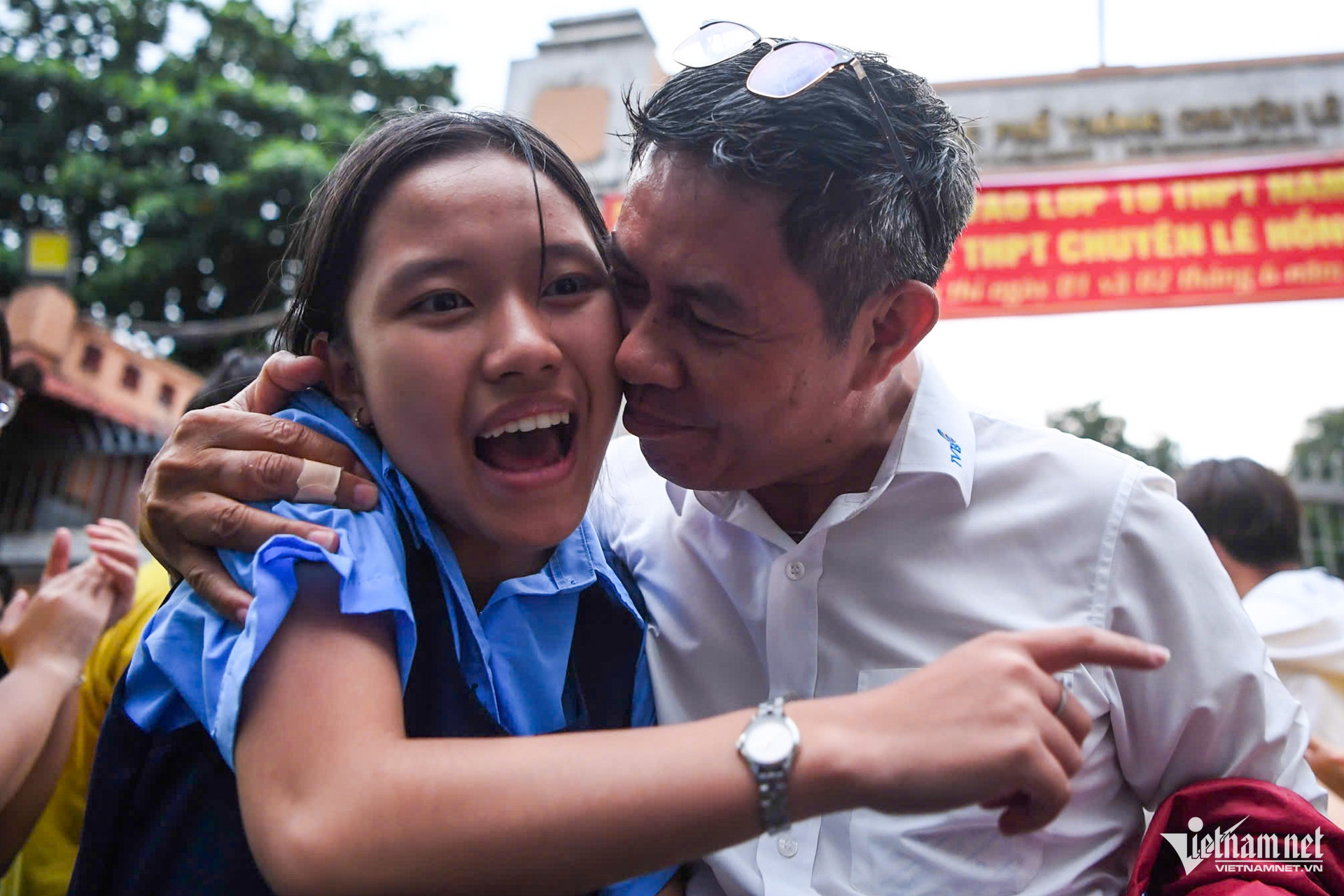 W-thi 10 TPHCM Tuấn Hùng 2.jpg