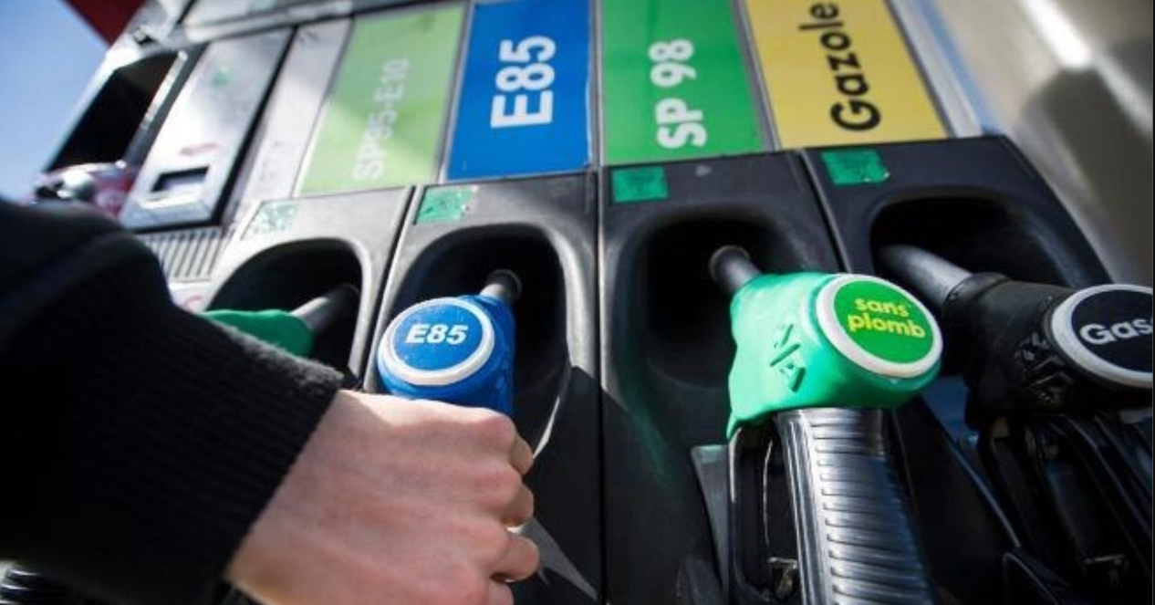 Xăng E85 rẻ hơn đáng kể, nhiều chủ xe ở Pháp từ bỏ xăng truyền thống
