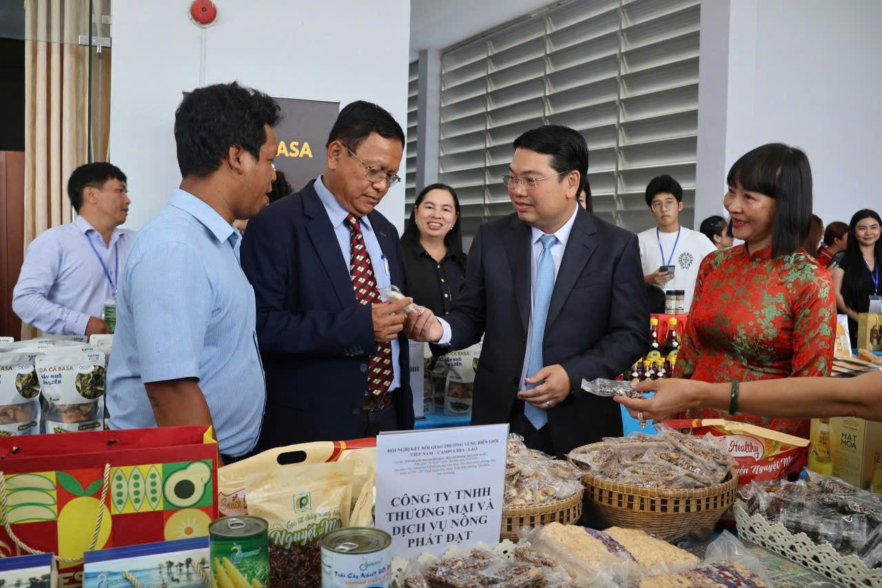 An Giang thúc đẩy giao thương biên giới, mở rộng liên kết kinh tế khu vực