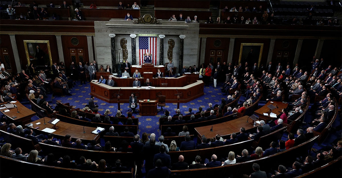 Bất chấp ông Trump phản đối, Hạ viện Mỹ duyệt viện trợ Ukraine và trừng phạt Nga
