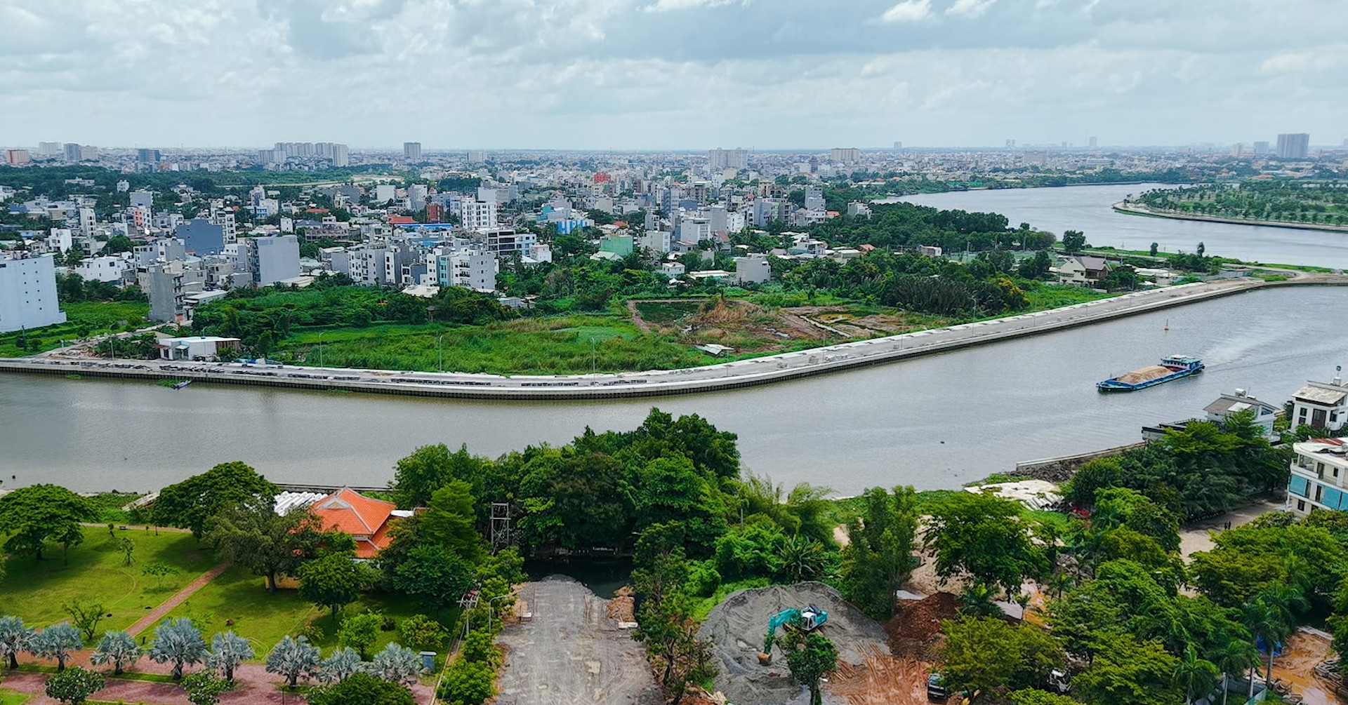 Người dân kỳ vọng cầu Vàm Thuật hơn 1.000 tỷ xóa cảnh đi vòng qua cầu sắt tạm