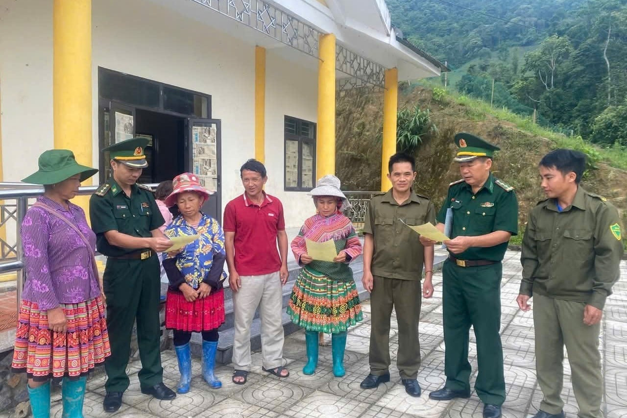 Thu hẹp khoảng cách thông tin, nâng cao nhận thức cho đồng bào vùng biên