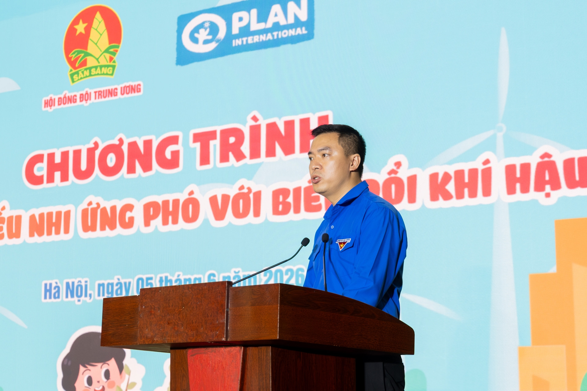 Trang bị kiến thức, kỹ năng để thế hệ trẻ biết ứng phó với biến đổi khí hậu