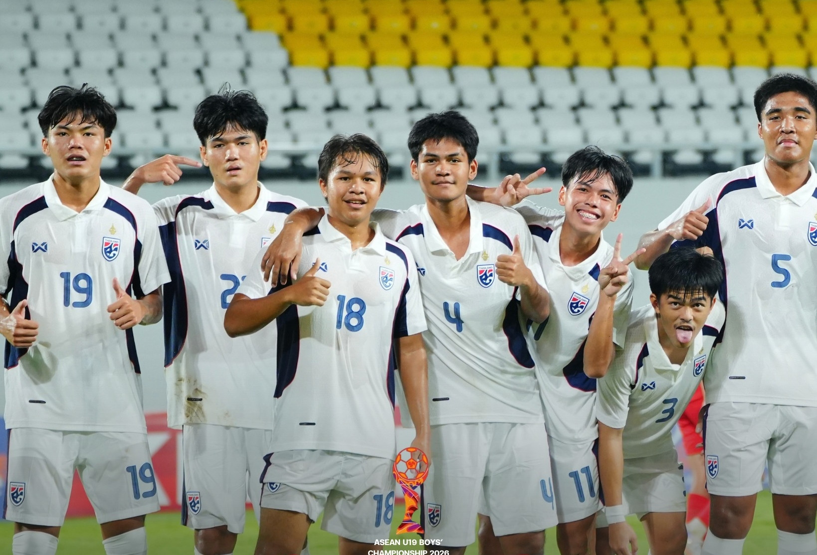 U19 Thái Lan thắng đậm Singapore, đòi lại ngôi đầu bảng