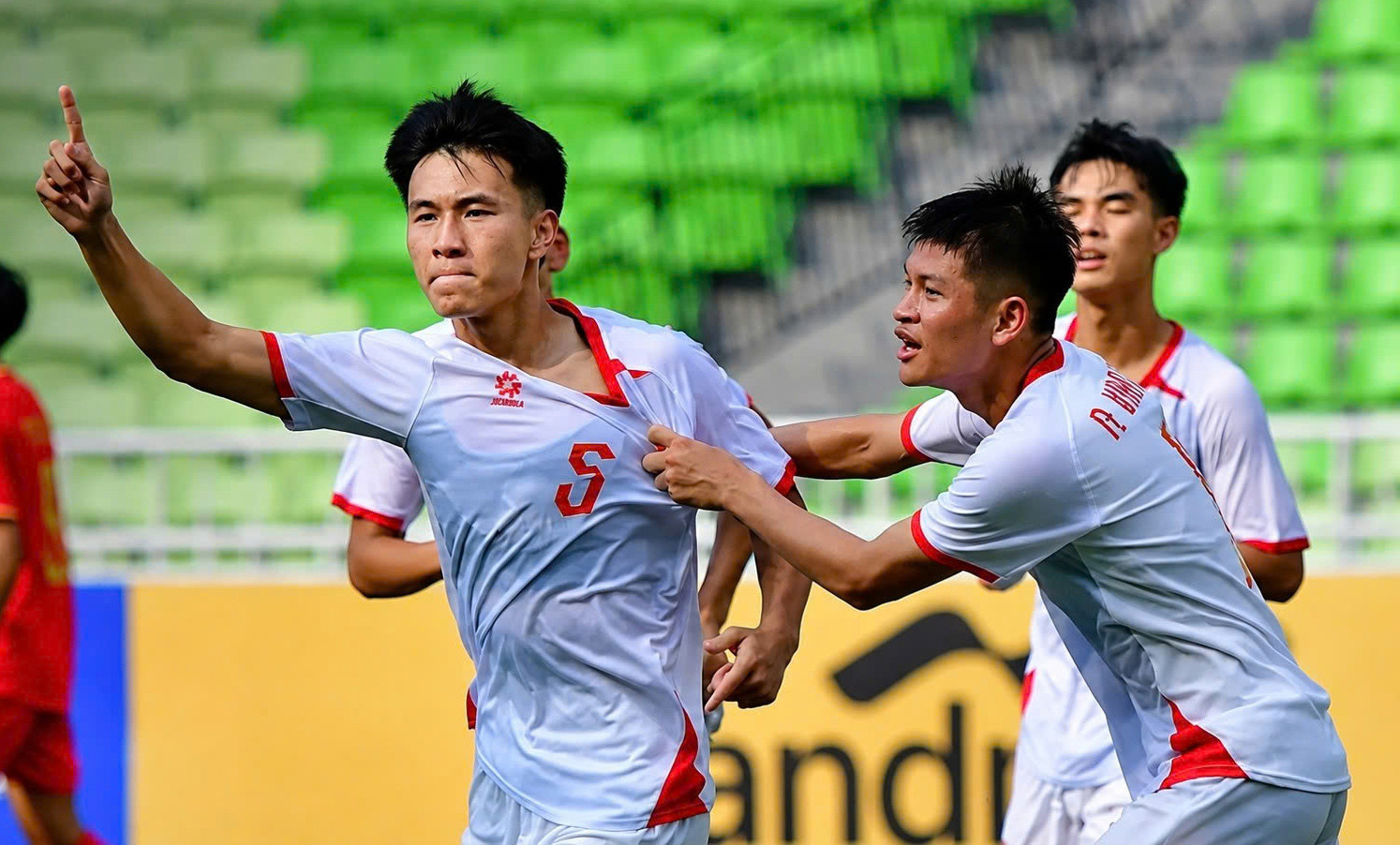 u19 viet nam 13.jpg
