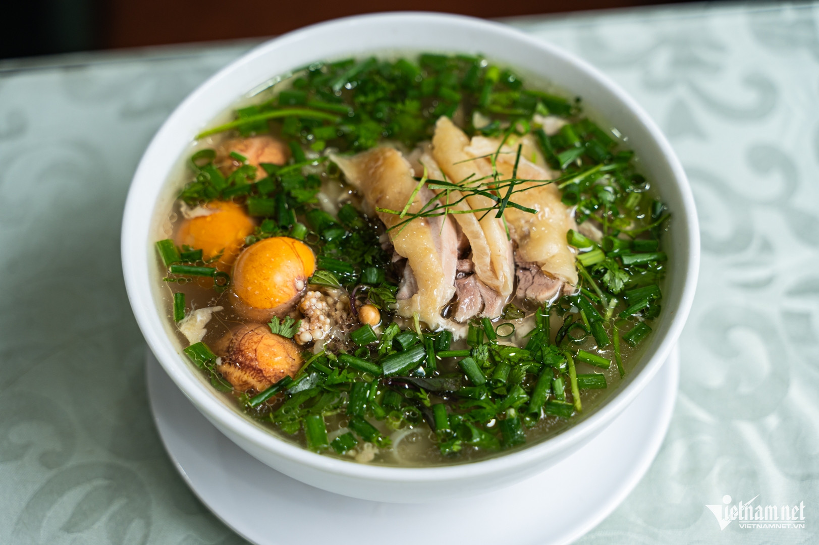 https://static-images.vnncdn.net/vps_images_publish/000001/000003/2026/6/5/w-pho-ga-huyen-huong-2334.jpg
