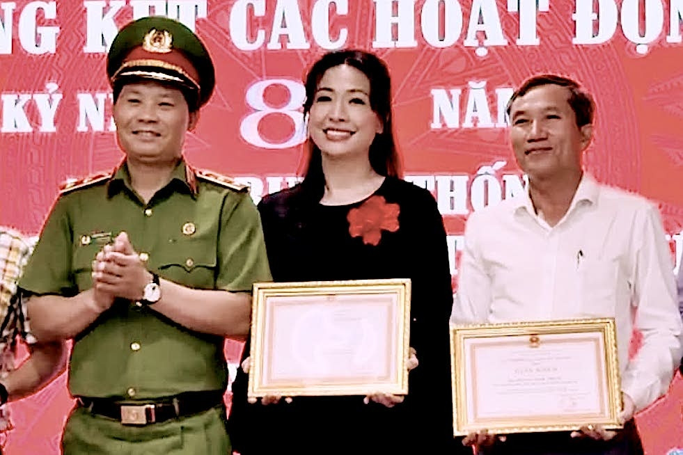Ca sĩ Thùy Dung nhận tin vui từ Cục Cảnh sát Hình sự