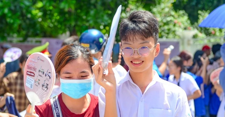 Đề và đáp án môn Toán thi vào lớp 10 Thanh Hóa năm 2026