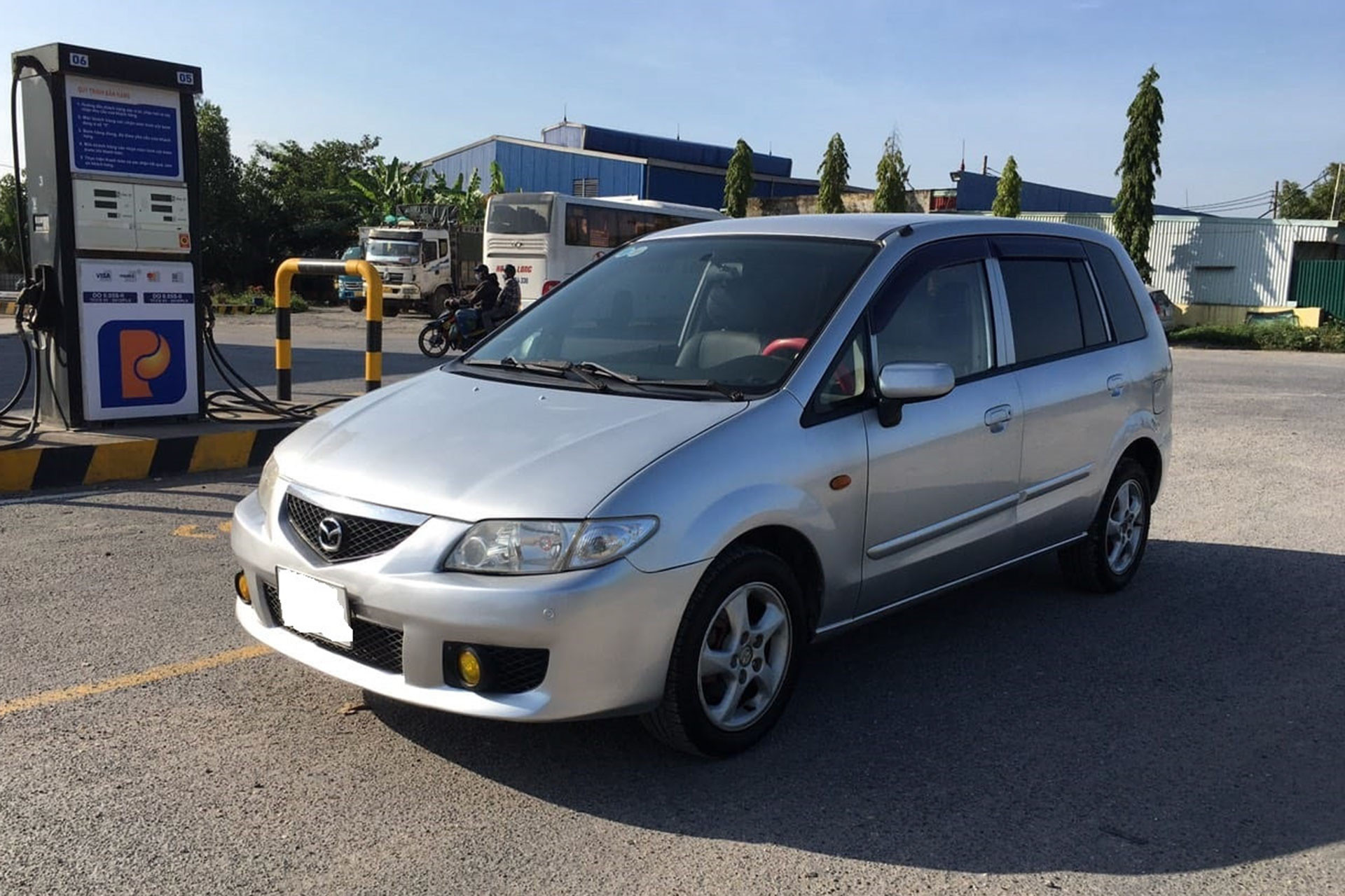 Mazda Premacy.jpg