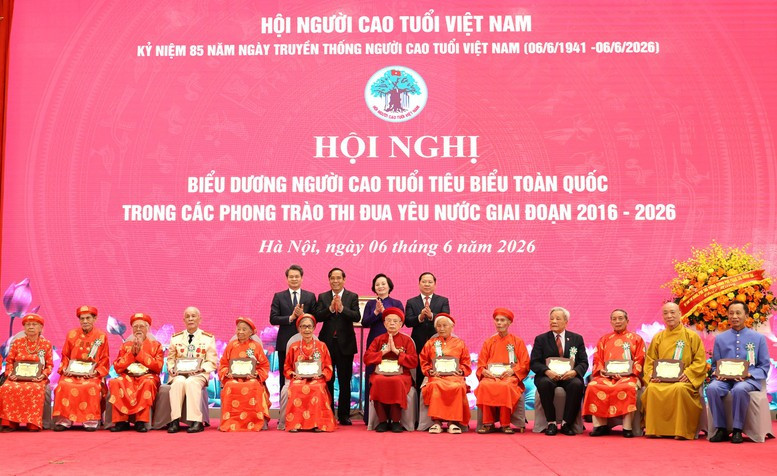 Pho Thu tuong 2.jpg