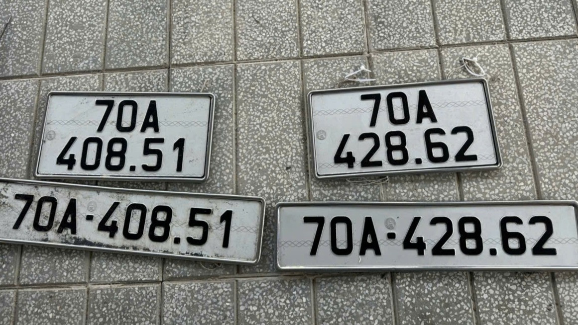 z7907749387537_48dedc8c370223cade22b186e99a4ba9.jpg