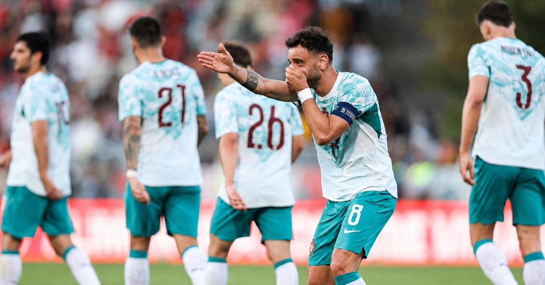 Bruno Fernandes tỏa sáng thay Ronaldo, Bồ Đào Nha thắng đẹp