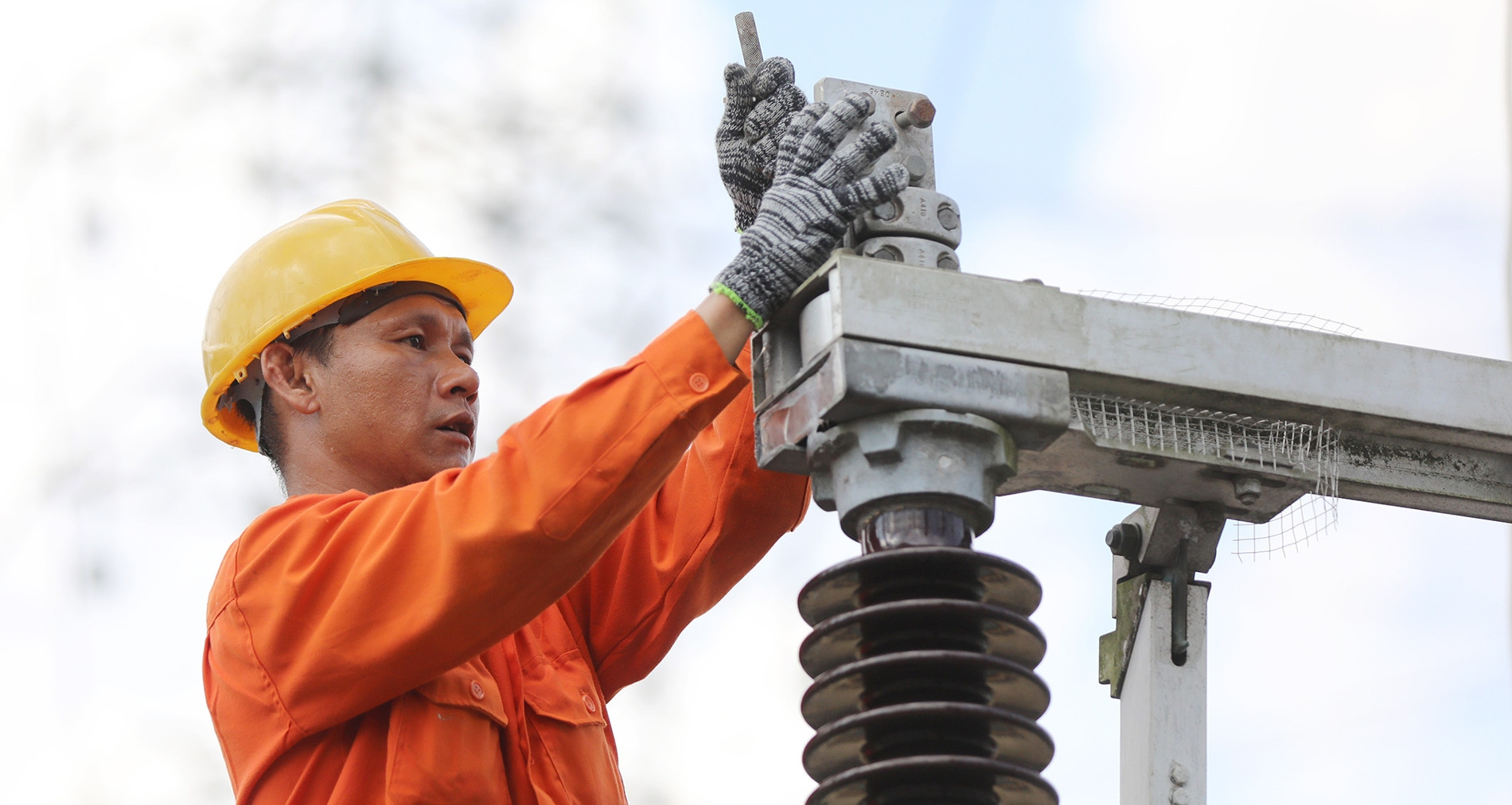 Giá điện tăng lên mức 2.204 đồng/kWh, tài chính EVN thay đổi ra sao?