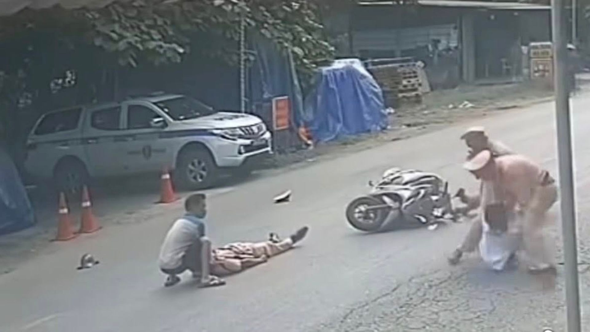 lao xe csgt 1.jpg